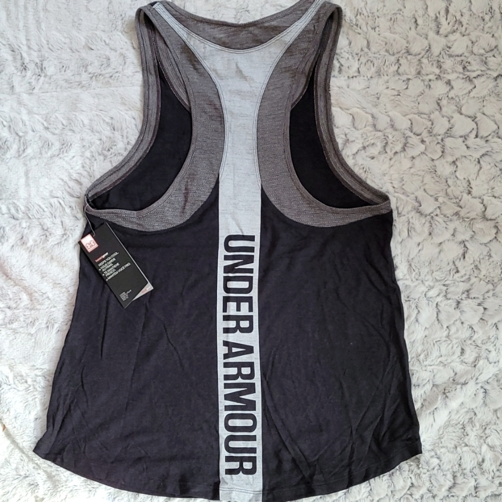 NWT Under Armour Heat Gear Tank Size M